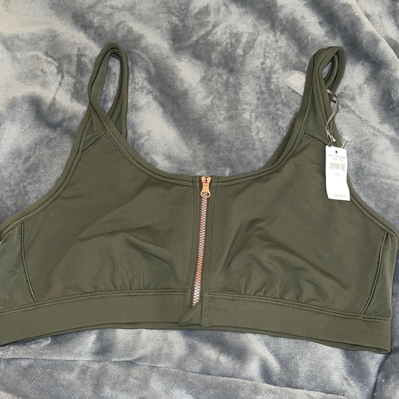 aerie Other - Aerie zip front sports bra